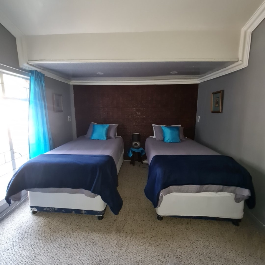 6 Bedroom Property for Sale in Sasolburg Free State